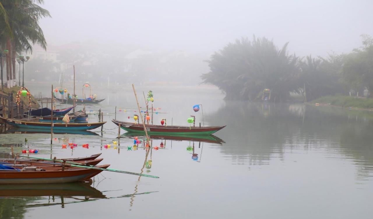 Long Life Riverside Hotel Hoi An Exterior photo