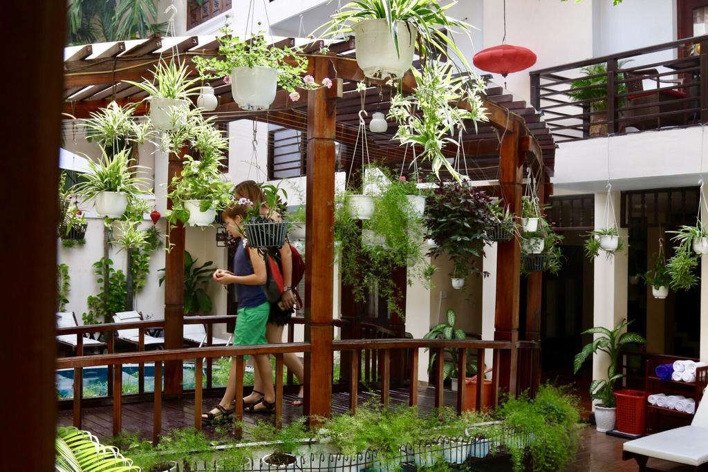 Long Life Riverside Hotel Hoi An Exterior photo